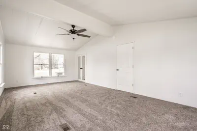 6201 Proctor Road, Muncie - 13
