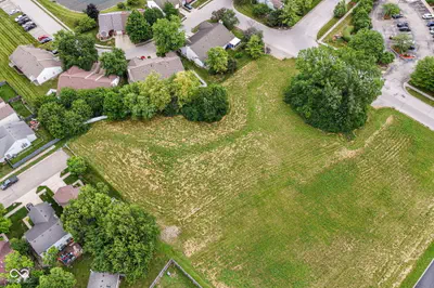 5680 Eden Village Drive, Indianapolis - 5