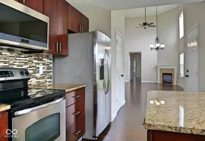 11504 Grassy Court, Fishers - 13
