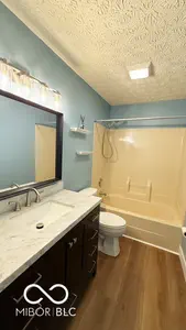 8040 Windham Lake Way, Indianapolis - 28