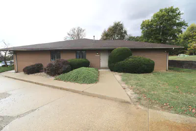 1720 Lafayette Road, Crawfordsville - 48