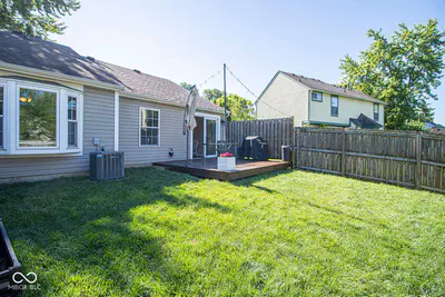 9709 River Oak Lane, Fishers - 22