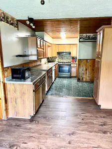 9715 42nd Street, Indianapolis - 4