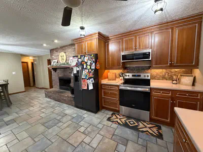 825 Krislynn Woods Avenue, West Terre Haute - 32