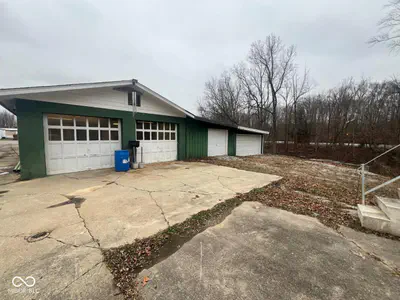 1121 State Road 46, Batesville - 2