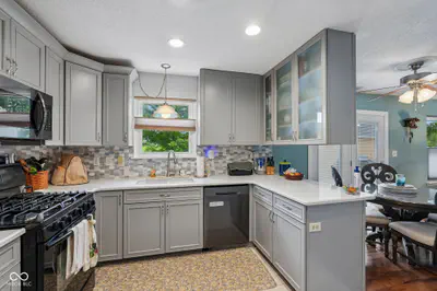 5514 Burning Tree Court, Indianapolis - 12