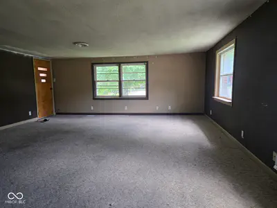 600 Beech Street, Sullivan - 10