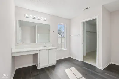 10827 Zimmerman Lane, Indianapolis - 32