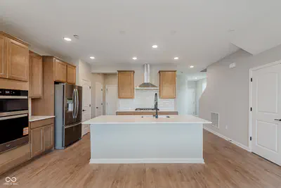 9685 Oleander Drive, Fishers - 8