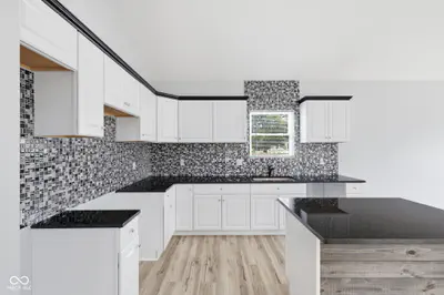 2402 Brookside Avenue, Indianapolis - 13