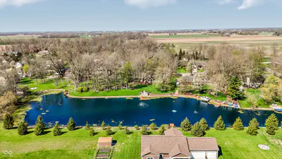 5571 Red Oak Drive, Greenfield - 85
