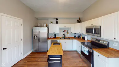 921 State Avenue, Indianapolis - 18