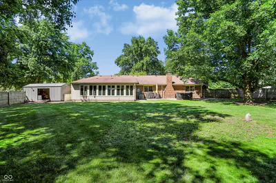 2577 Horizon Boulevard, Greenwood - 60