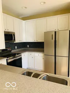 9435 Tanhurst Drive, Indianapolis - 5