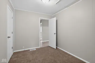 2240 Saint Peter Street, Indianapolis - 16