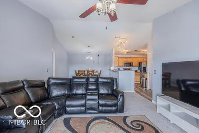 6239 Amber Creek Lane, Indianapolis - 8