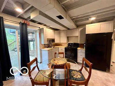 7716 Patton Road, Bloomington - 25