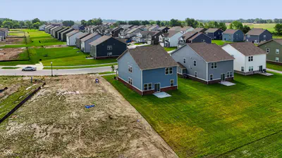 2746 Salem Place, Greenwood - 39