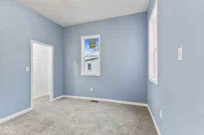 313 10th Street, Muncie - 33