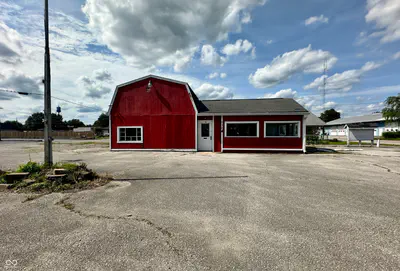 2300 State Road 67, Paragon
