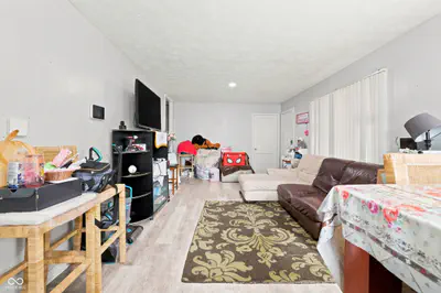2048 Goodlet Avenue, Indianapolis - 4