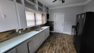 1024 13th Street, Anderson - 10
