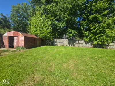 600 Beech Street, Sullivan - 6
