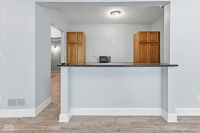 8631 Bay Colony Drive, Indianapolis - 36