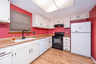 8012 Valley Farms Court, Indianapolis - 9
