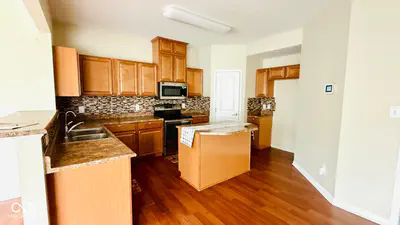 2949 Welcome Way, Greenwood - 9