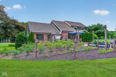 117 Royal Pine Lane, Cicero - 48