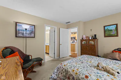 6553 Edna Mills Drive, Camby - 12
