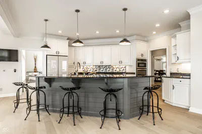12650 Shorevista Drive, Indianapolis - 19