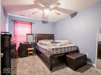 8218 Devon Avenue, Indianapolis - 37