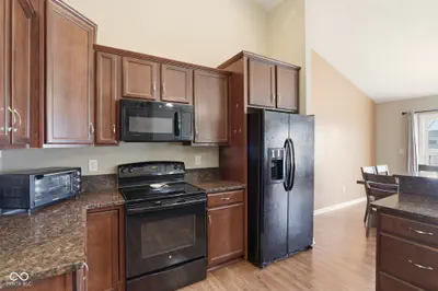5911 Edelle Drive, Indianapolis - 10