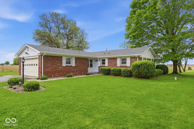 1598 Thompson Road, Shelbyville - 2