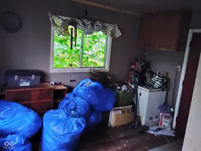 516 Main, Brook - 3