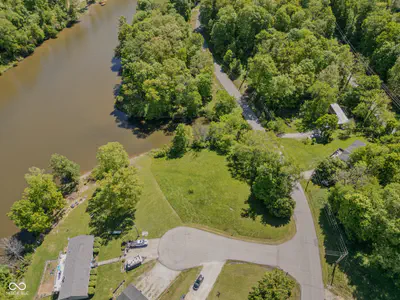 3831 Country Manor E, North Vernon - 13