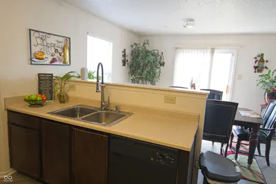 7737 Wolfgang Place, Indianapolis - 21
