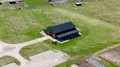 4264 Chapel Hill Court, Bargersville - 52