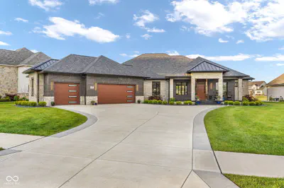 3995 Chapel Hill Court, Bargersville - 13