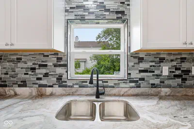 2318 Brookside Avenue, Indianapolis - 16