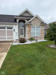 1016 Mount Olive Road, Whiteland - 2