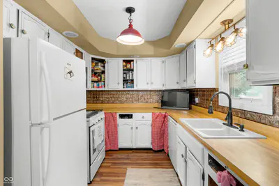 513 Nebo Road, Muncie - 8