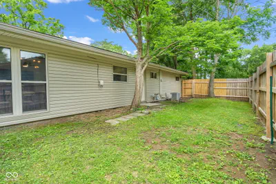 9105 Washington Boulevard, Indianapolis - 39