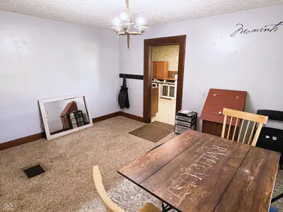 2438 500, Crawfordsville - 9