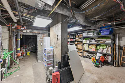 825 Delaware Street, Indianapolis - 30