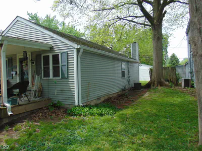 4706 Vernon Avenue, Lawrence - 3