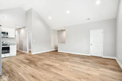 2030 Maryland Street, Indianapolis - 13