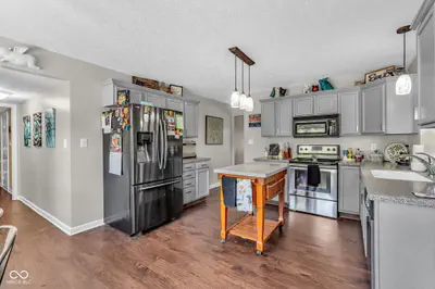 2905 Shadow Lake Drive, Indianapolis - 17